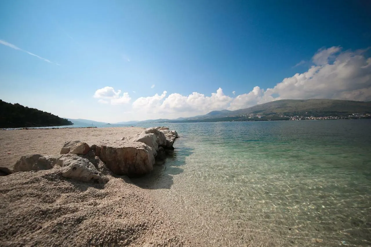 Apartmants Amor Donji Okrug  0*, Donji Okrug (Ciovo) Croatia